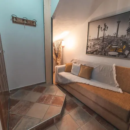 Akava Garden House * Volos