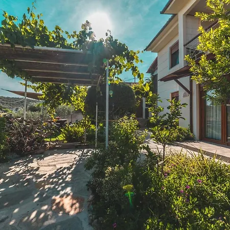 펜션 Akava Garden House *